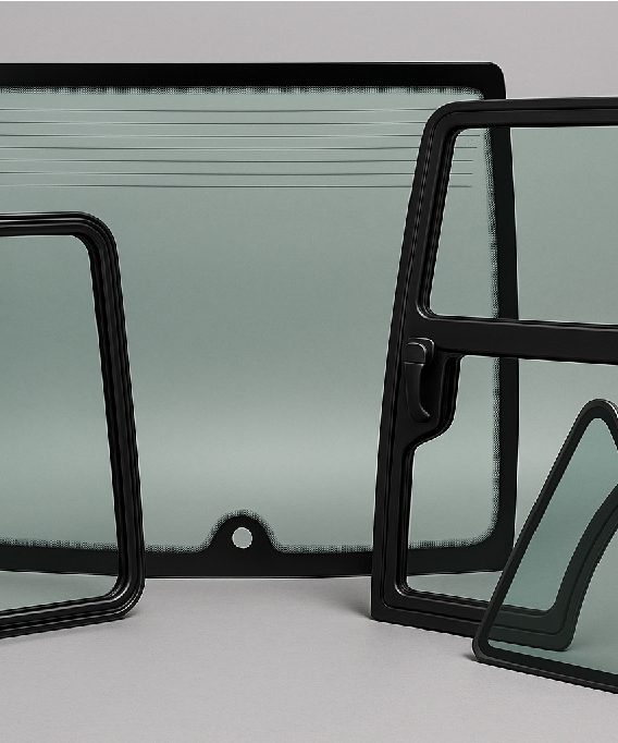 Geamuri, uși și parbrize pentru tractoare